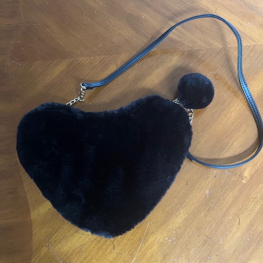 Black furry heart purse